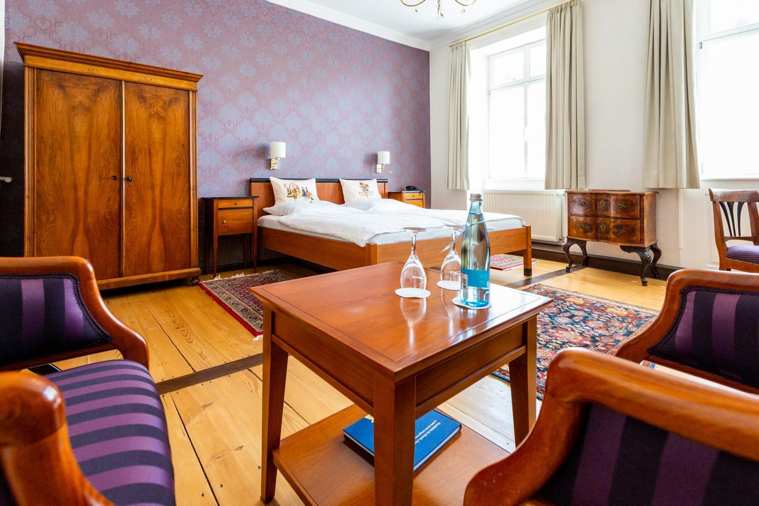 Boardinghouse Sonne Otel Offenburg Oda fotoğraf